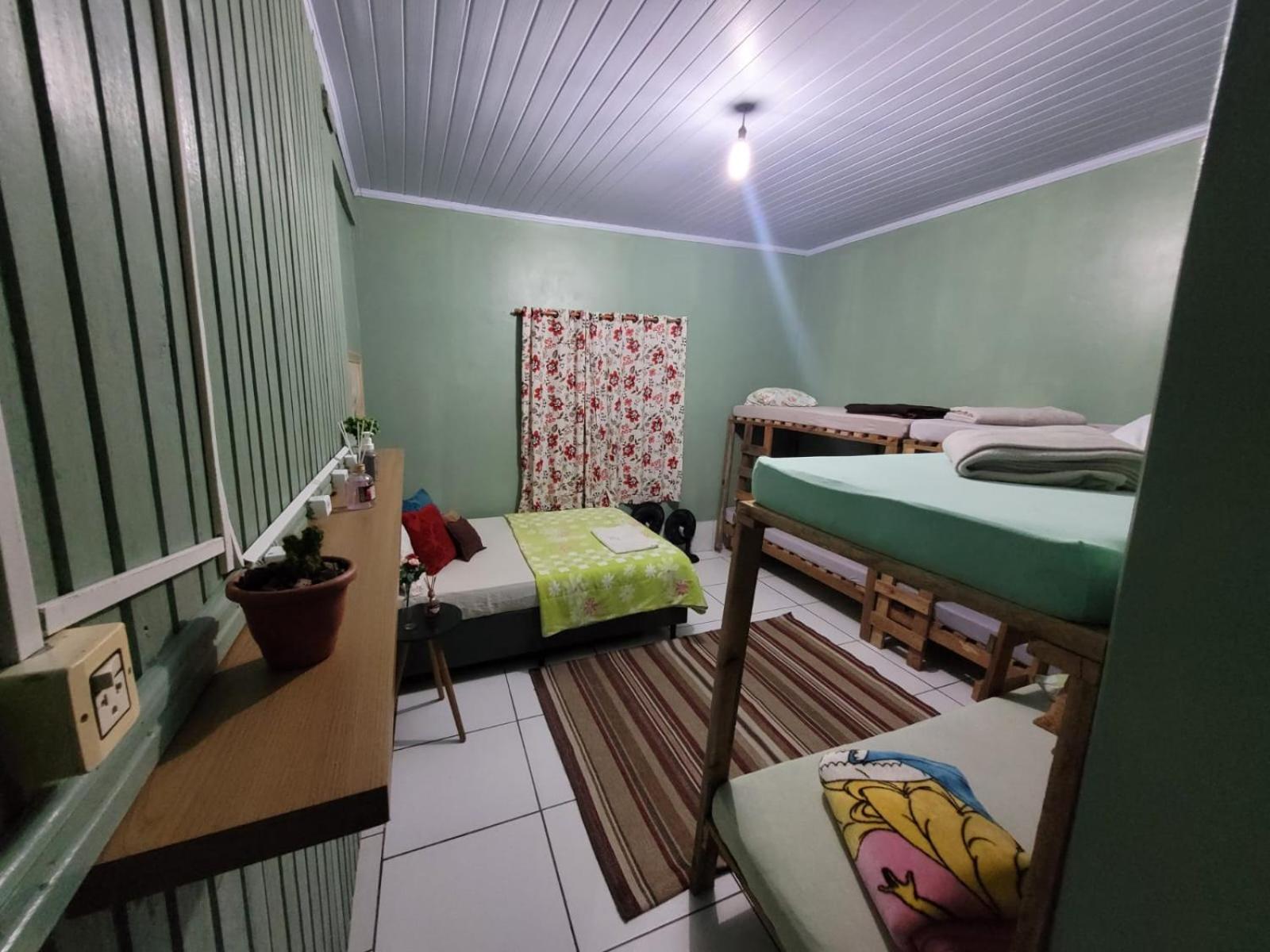 Itaimbezinho Hostel Santa Catarina Прая-Гранди Экстерьер фото
